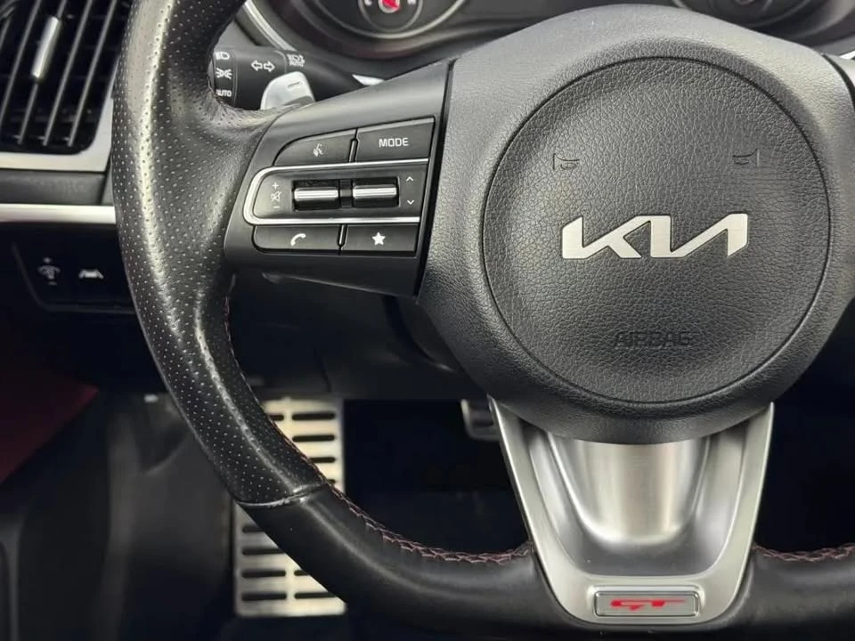 2022 Kia Stinger - Image 11 of 20