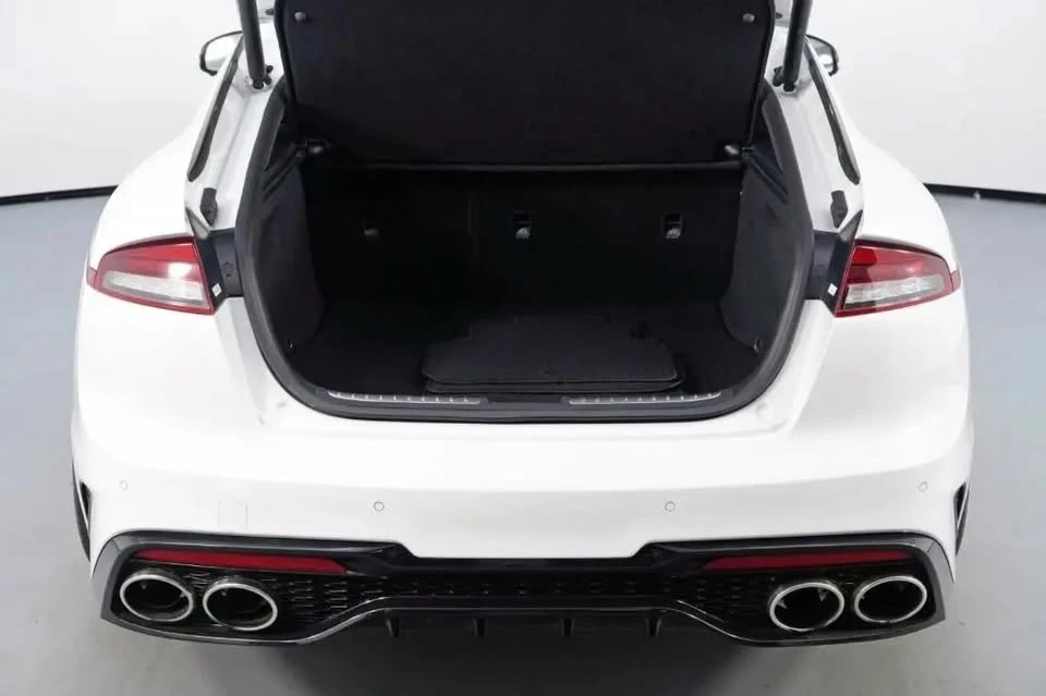 2022 Kia Stinger - Image 2 of 20