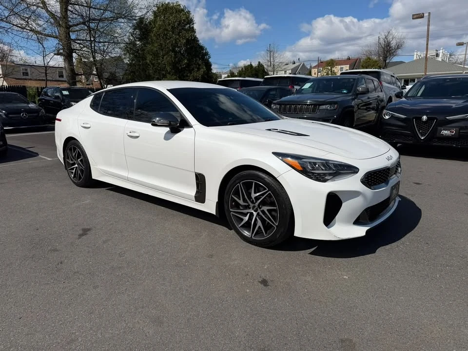 2022 Kia Stinger - Image 7 of 20