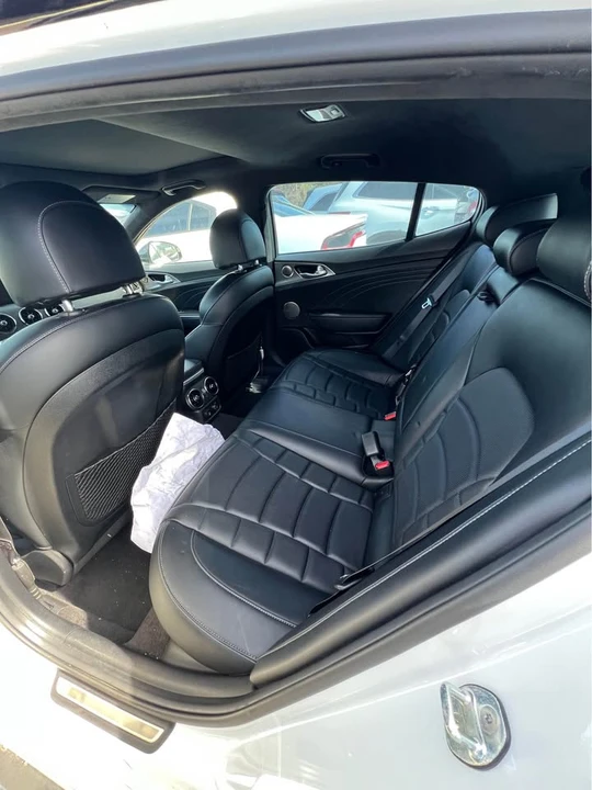 2022 Kia Stinger - Image 5 of 7