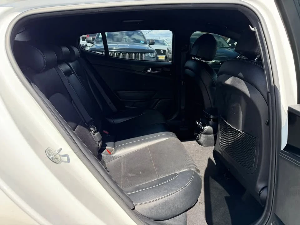 2022 Kia Stinger - Image 13 of 20