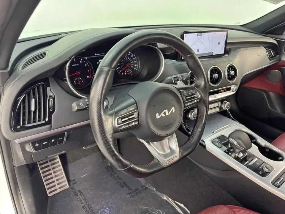 2022 Kia Stinger - Image 5 of 20