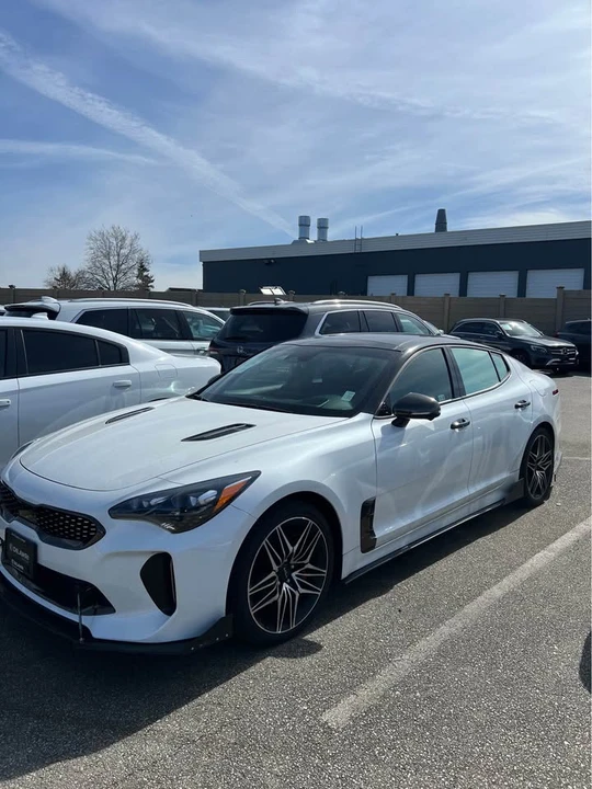 2022 Kia Stinger - Image 3 of 7