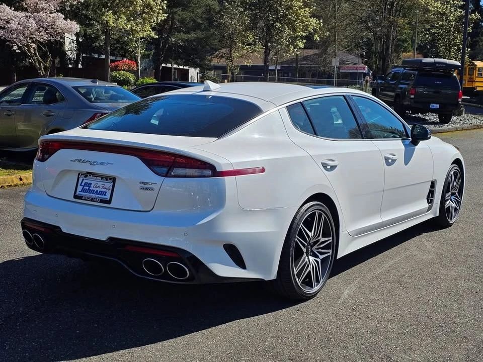 2022 Kia Stinger - Image 5 of 15