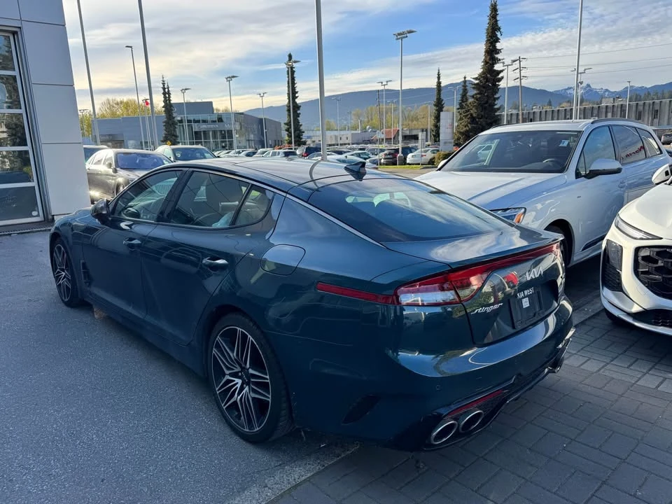 2022 Kia Stinger - Image 5 of 8
