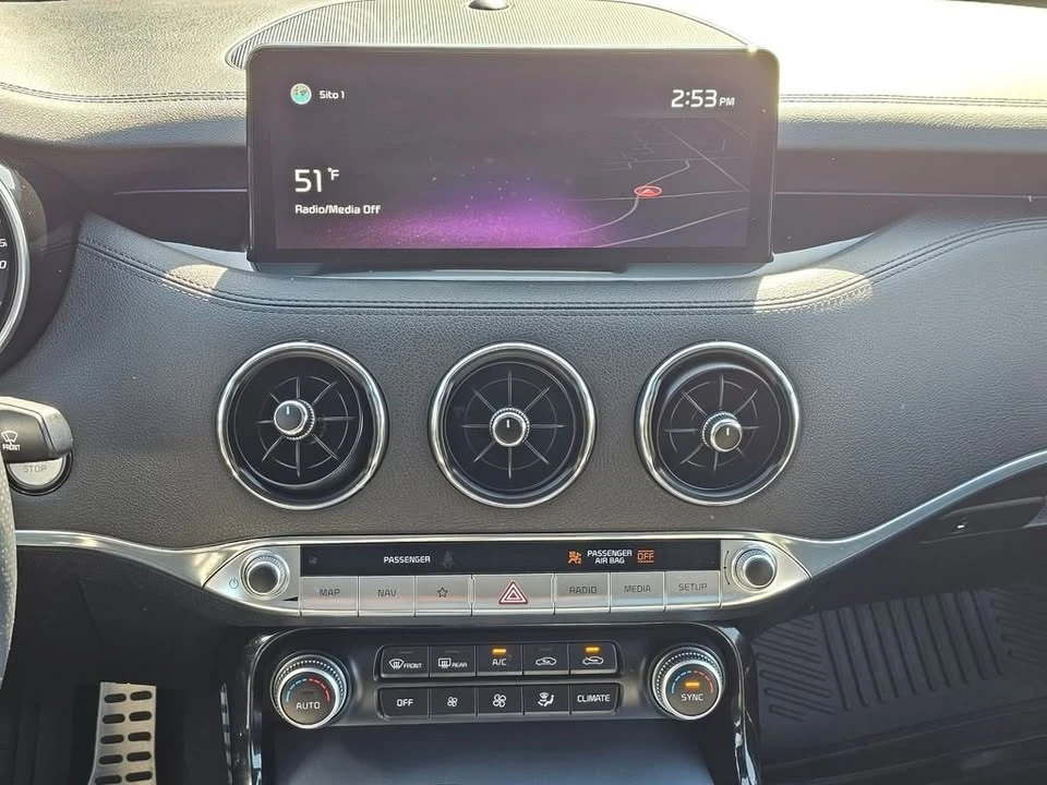2022 Kia Stinger - Image 12 of 15