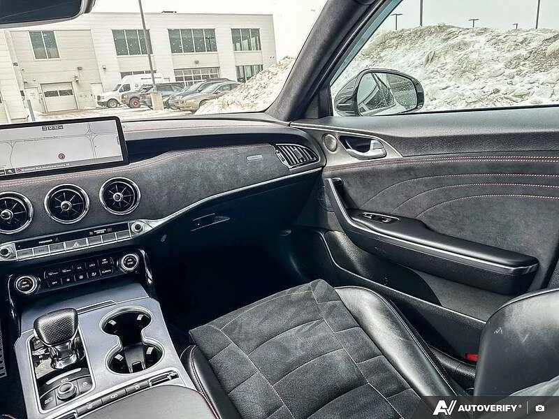 2022 Kia Stinger - Image 15 of 20