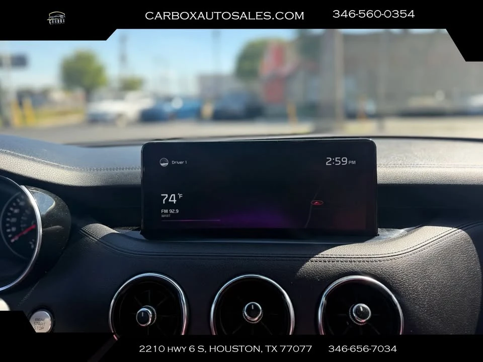 2022 Kia Stinger - Image 14 of 20