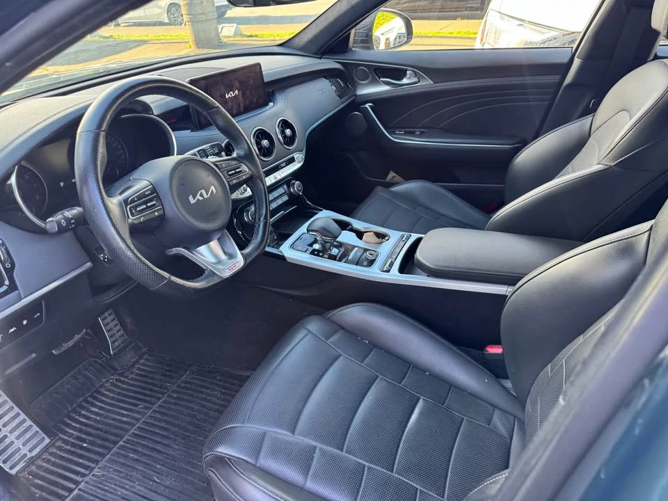 2022 Kia Stinger - Image 7 of 8