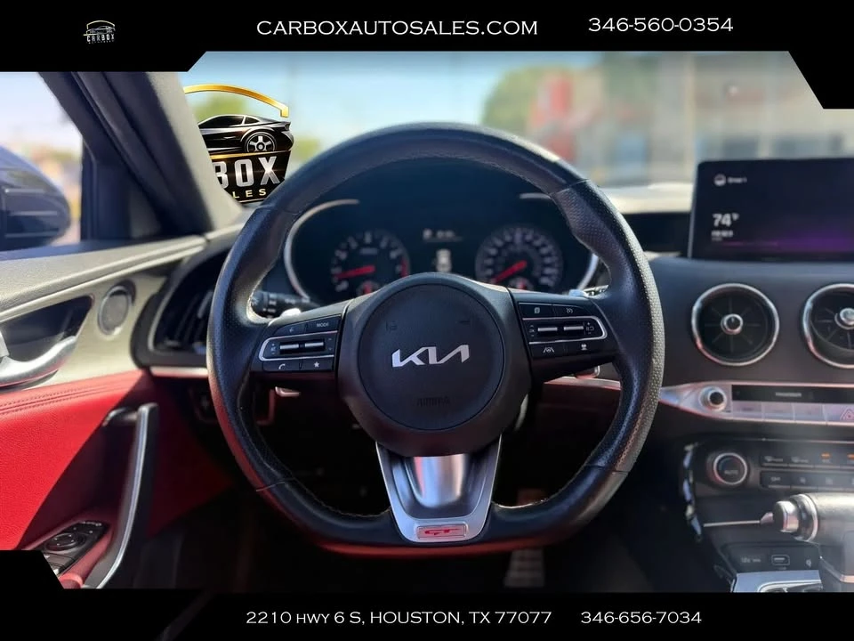 2022 Kia Stinger - Image 10 of 20