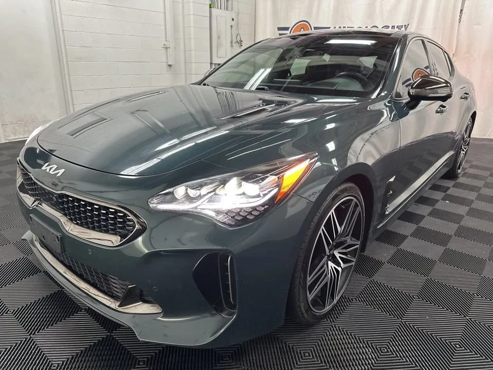 2022 Kia Stinger - Image 4 of 20