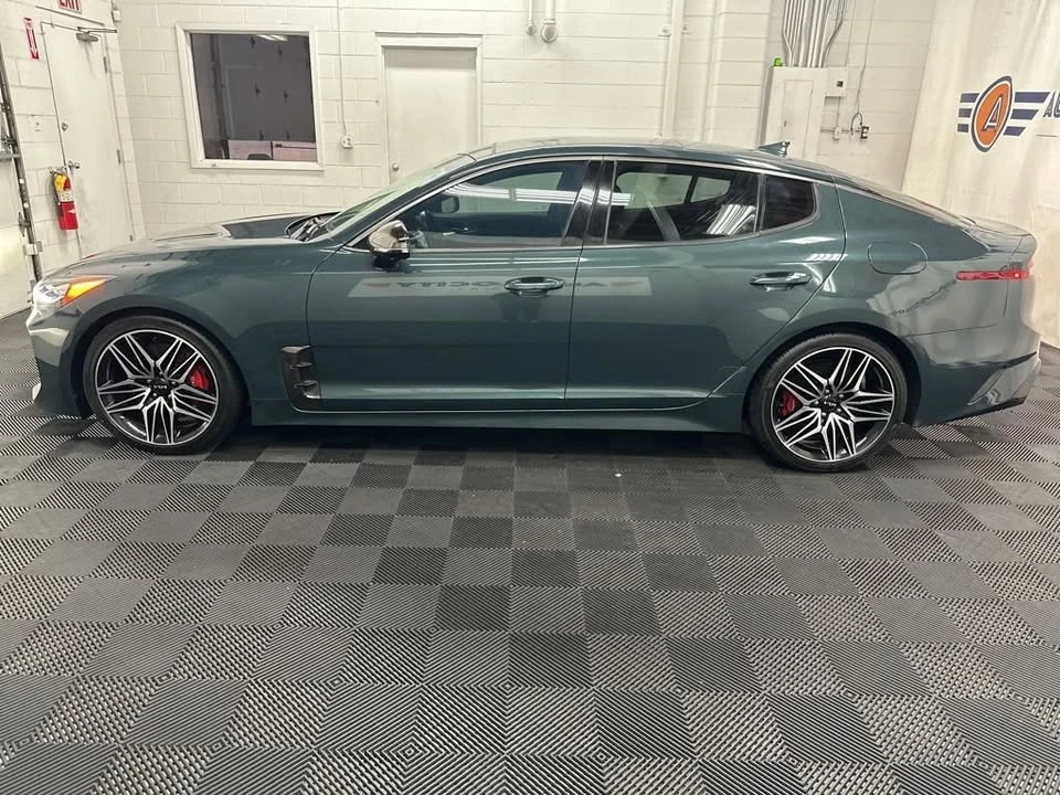 2022 Kia Stinger - Image 6 of 20