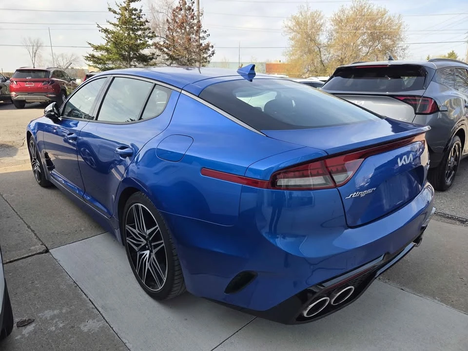 2022 Kia Stinger - Image 4 of 9