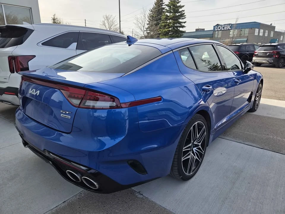 2022 Kia Stinger - Image 5 of 9