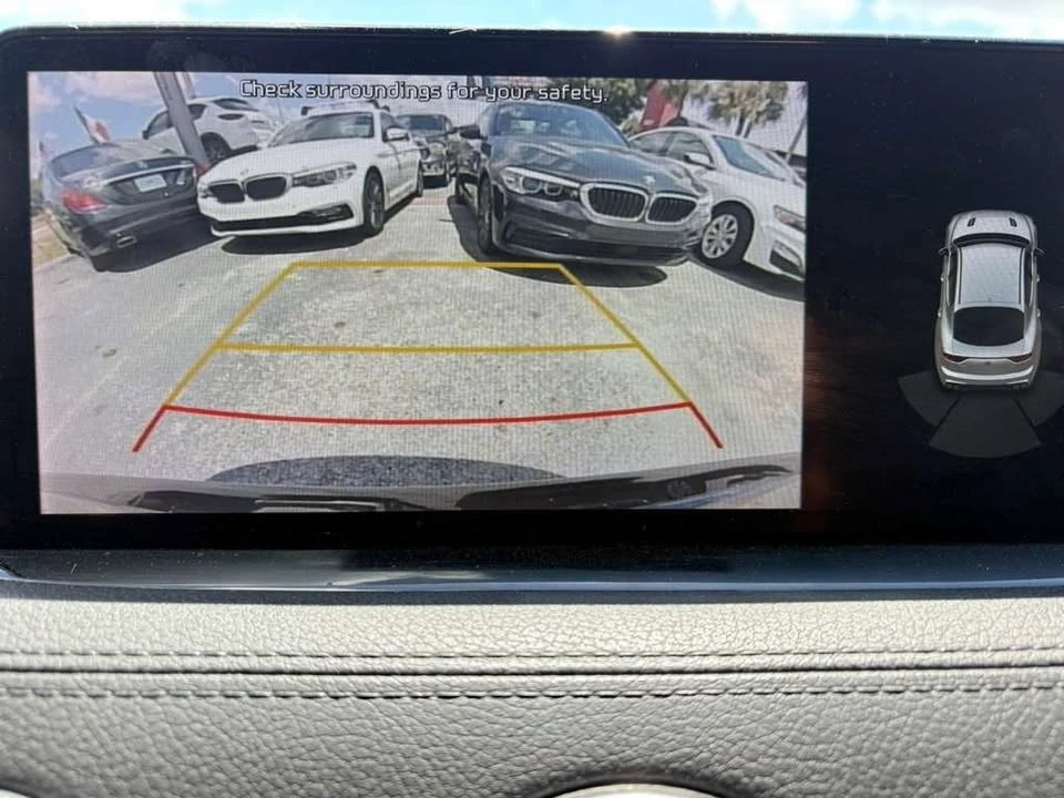 2022 Kia Stinger - Image 15 of 19