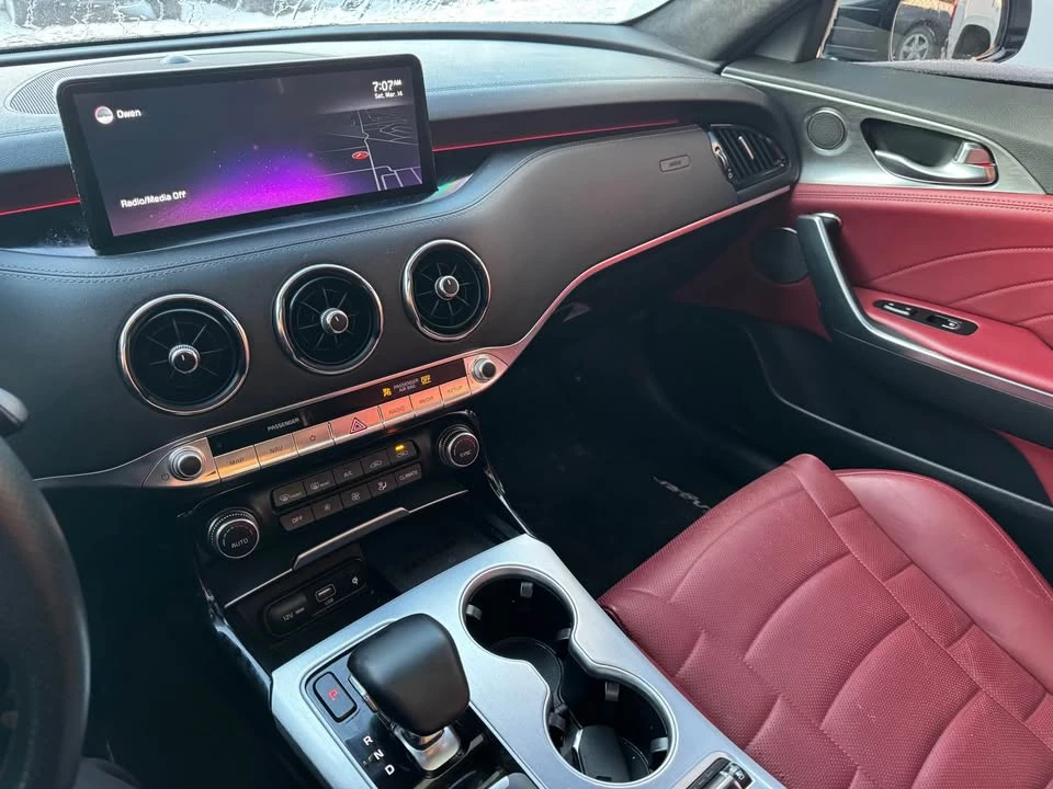 2022 Kia Stinger - Image 13 of 14