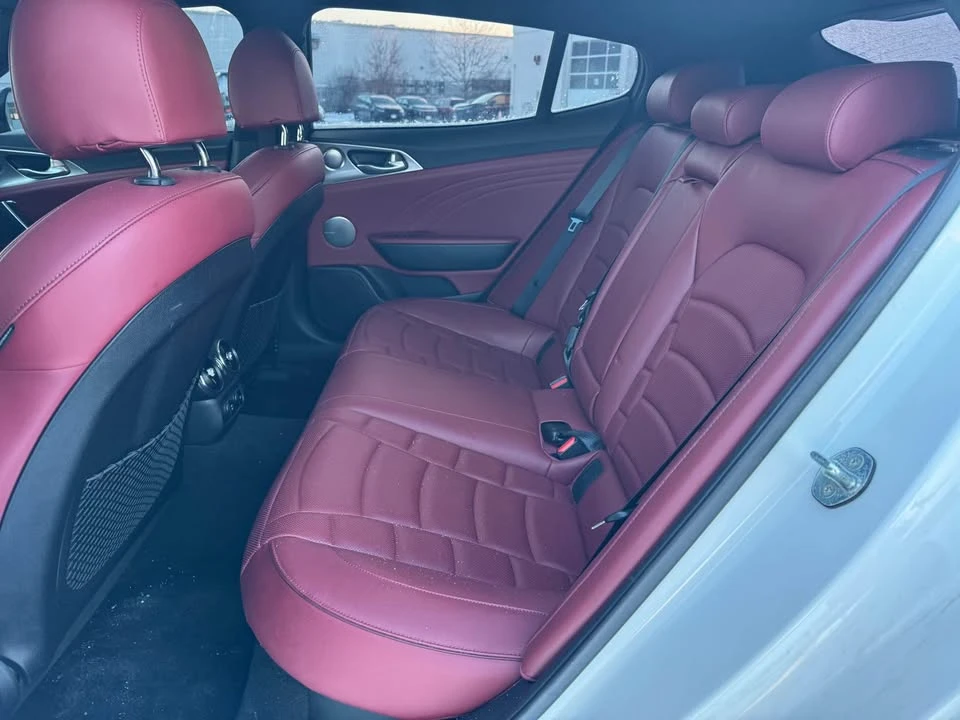 2022 Kia Stinger - Image 6 of 14
