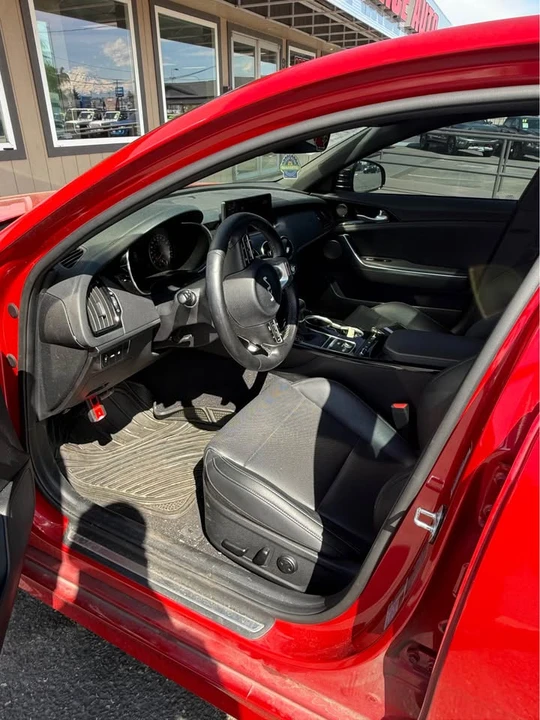 2022 Kia Stinger GT - Image 4 of 5