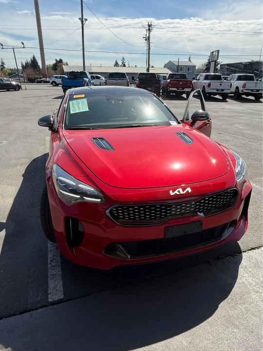 2022 Kia Stinger GT - Image 2 of 5