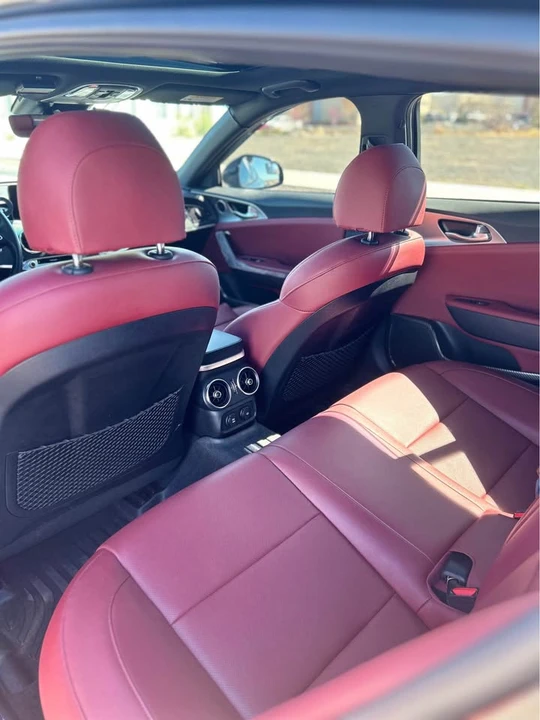 2022 Kia Stinger GT - Image 6 of 7