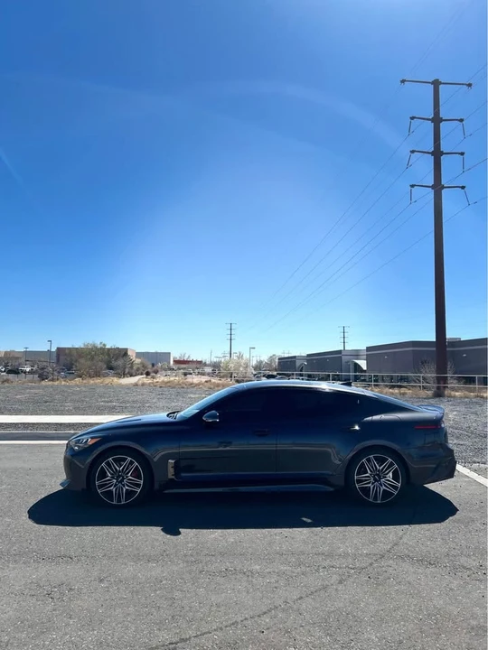 2022 Kia Stinger GT - Image 4 of 8