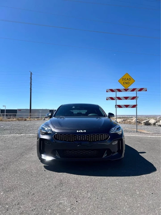 2022 Kia Stinger GT - Image 2 of 8