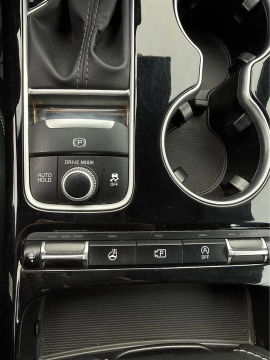 2022 Kia Stinger - Image 6 of 8