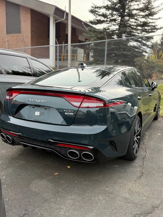 2022 Kia Stinger - Image 3 of 8