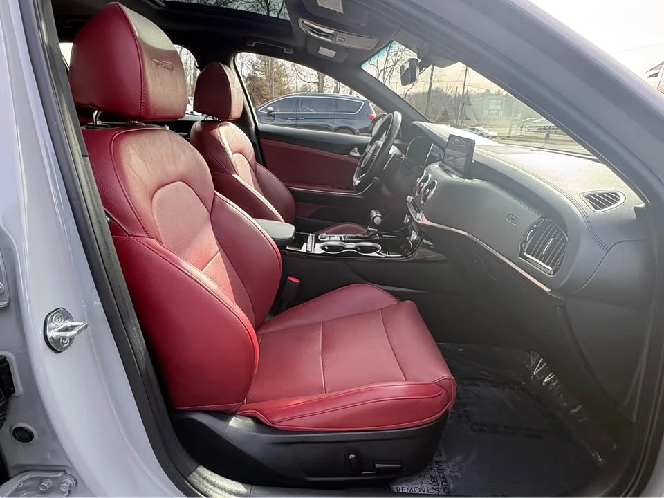 2022 Kia Stinger - Image 20 of 20