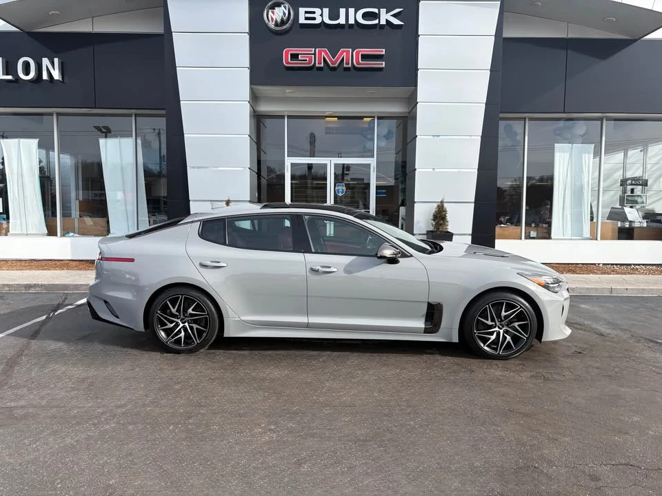 2022 Kia Stinger - Image 3 of 20