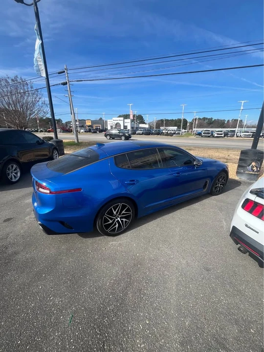 2022 Kia Stinger - Image 3 of 10