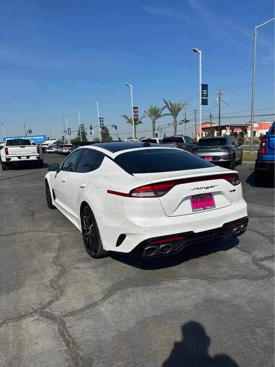 2022 Kia Stinger - Image 3 of 7