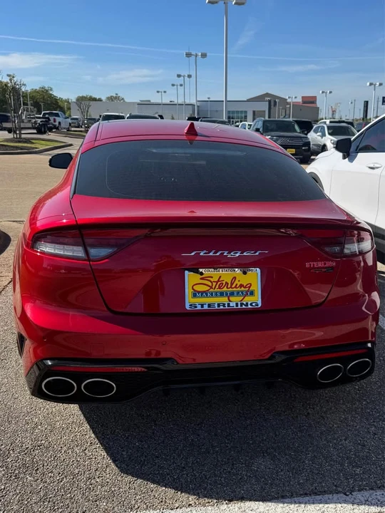 2022 Kia Stinger - Image 2 of 7