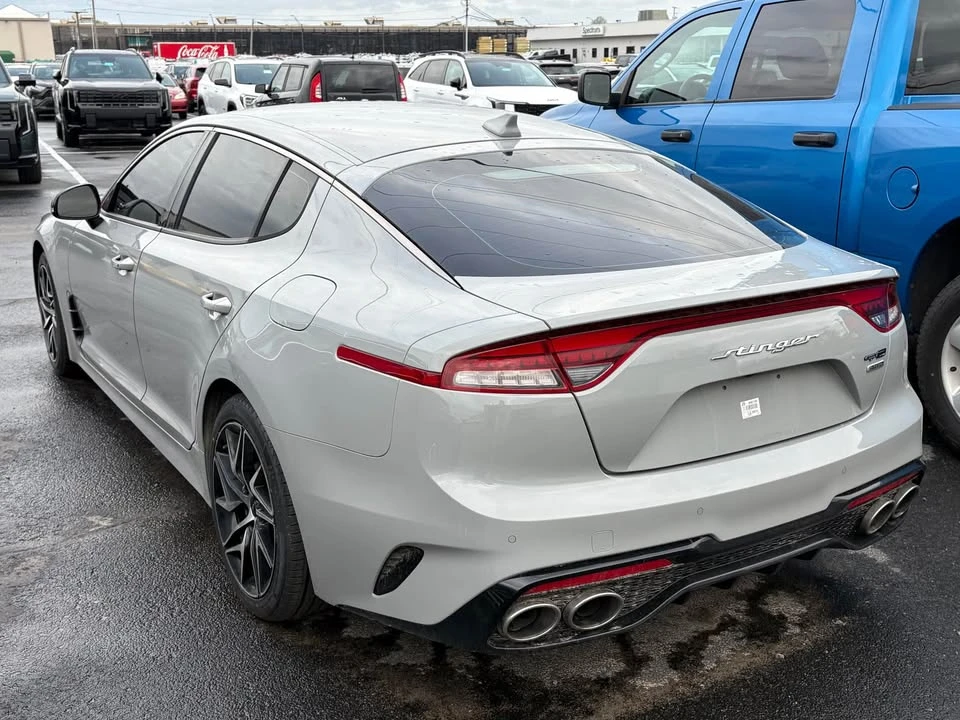 2022 Kia Stinger - Image 4 of 5