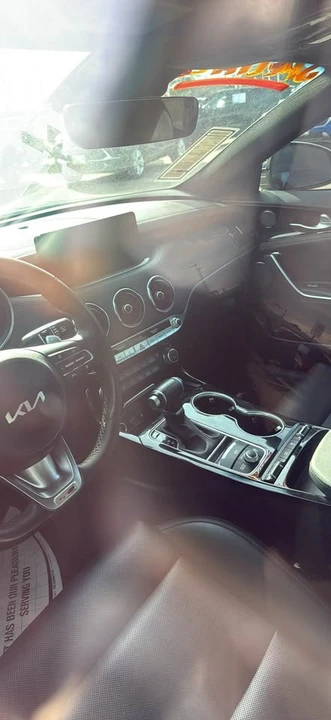 2022 Kia Stinger - Image 5 of 7