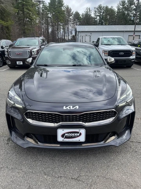 2022 Kia Stinger - Image 3 of 8