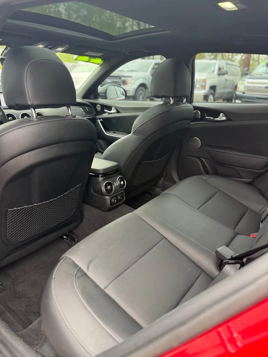 2022 Kia Stinger - Image 13 of 15
