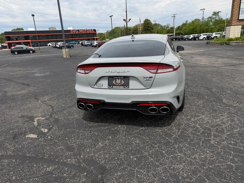 2022 Kia Stinger - Image 10 of 10
