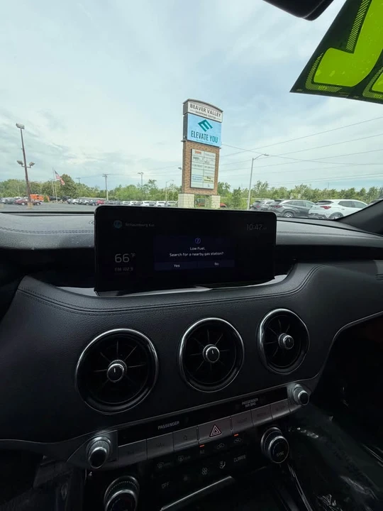 2022 Kia Stinger - Image 4 of 10