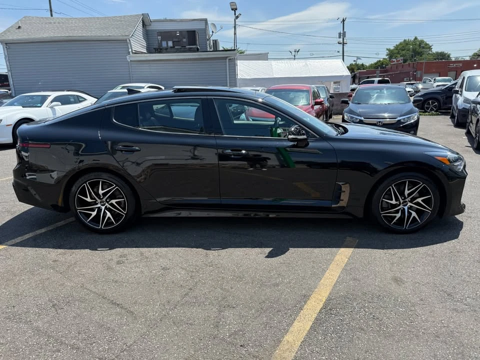 2022 Kia Stinger - Image 4 of 20