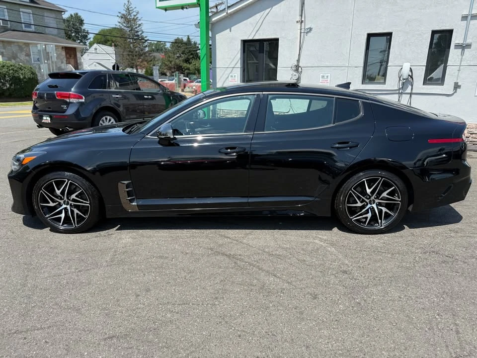 2022 Kia Stinger - Image 6 of 20