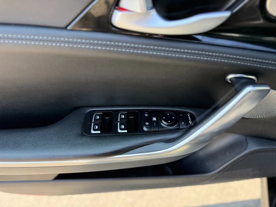 2022 Kia Stinger - Image 8 of 20