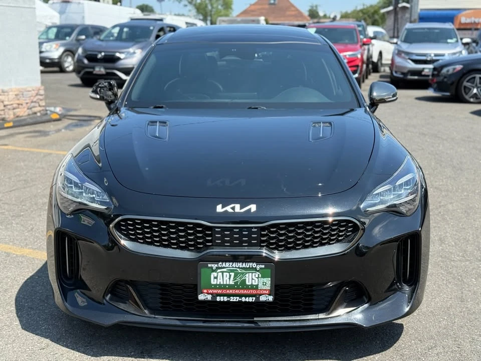 2022 Kia Stinger - Image 2 of 20