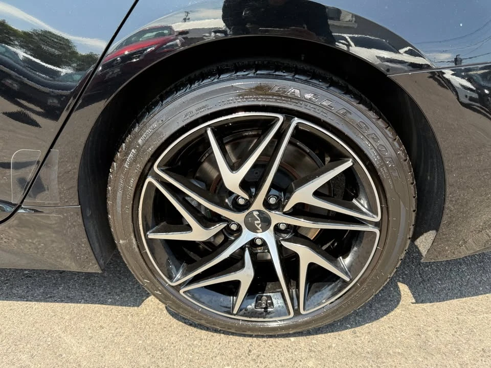 2022 Kia Stinger - Image 19 of 20