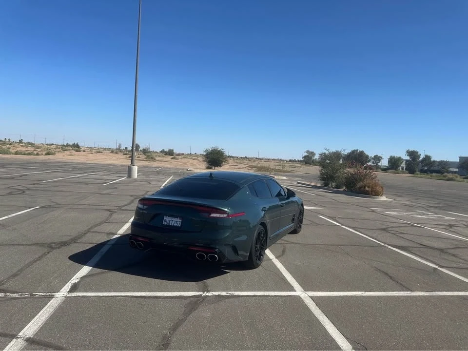 2022 Kia Stinger - Image 4 of 9