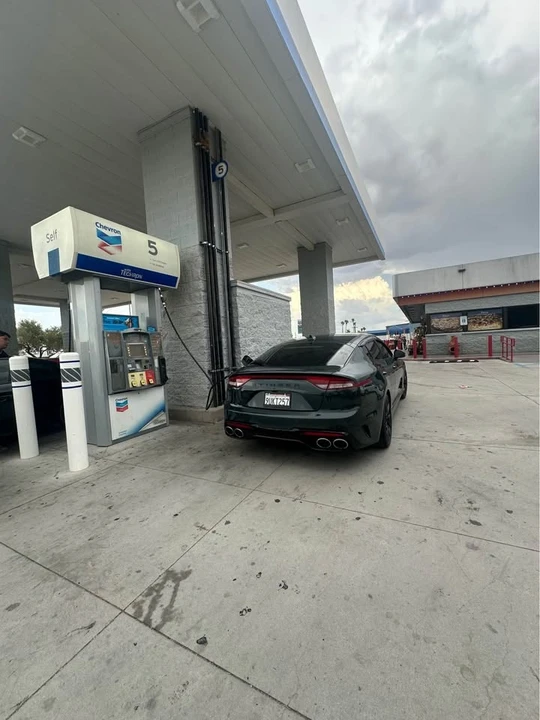 2022 Kia Stinger - Image 9 of 9
