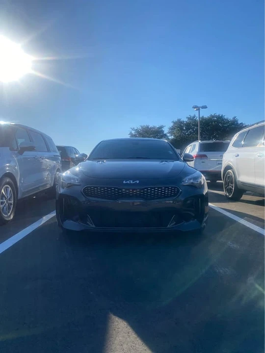 2022 Kia Stinger - Image 12 of 13