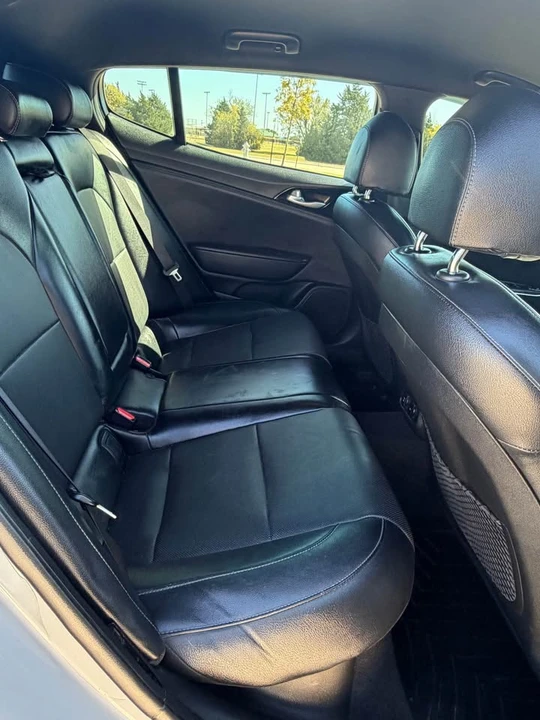 2022 Kia Stinger - Image 19 of 20