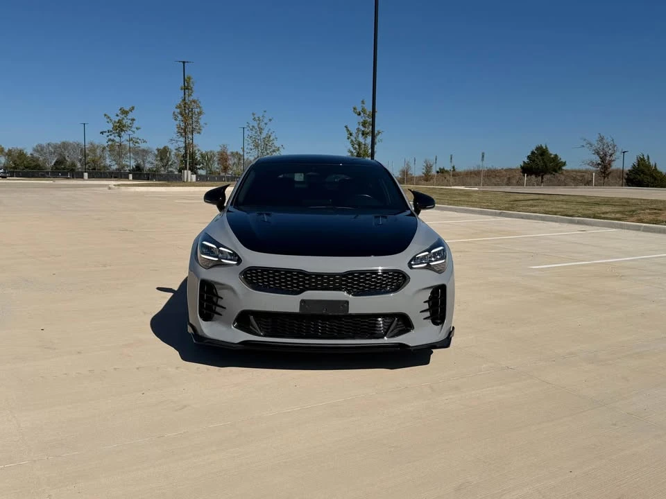 2022 Kia Stinger - Image 2 of 20