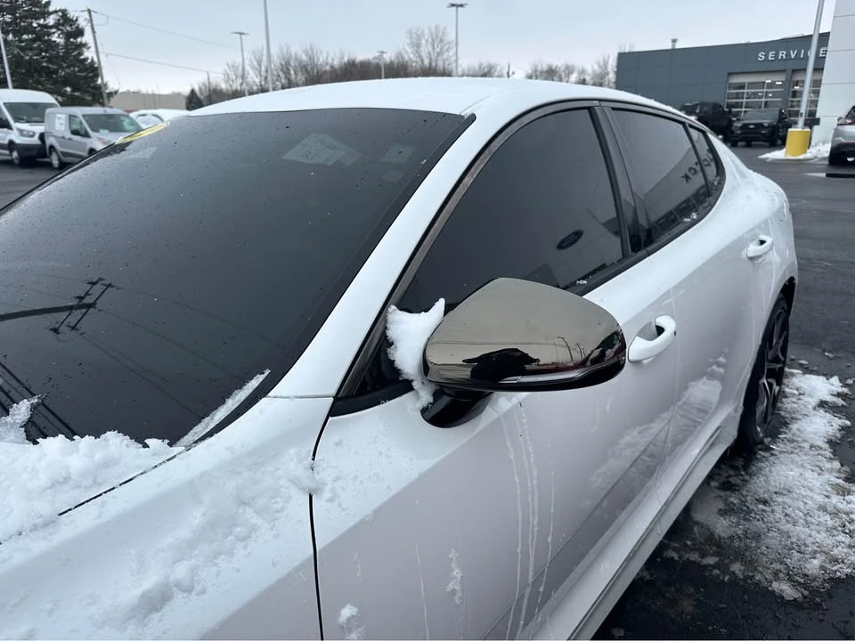 2022 Kia Stinger - Image 5 of 11